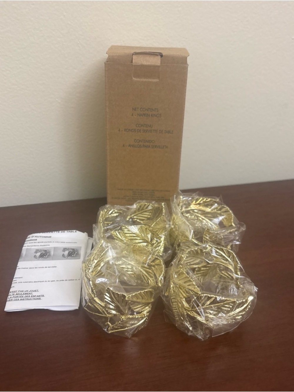 Avon AUTUMN ROMANCE Gold Metal Napkin Rings Set Of 4 NEW in Box